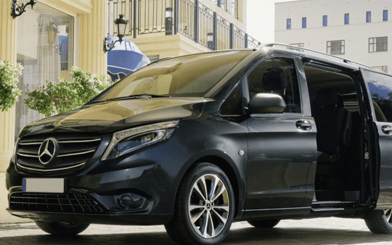 16-44-21-mercedes-benz-vito